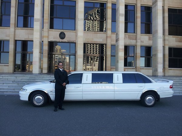 Chauffeur privé à courchevel : luxe et confort à votre service